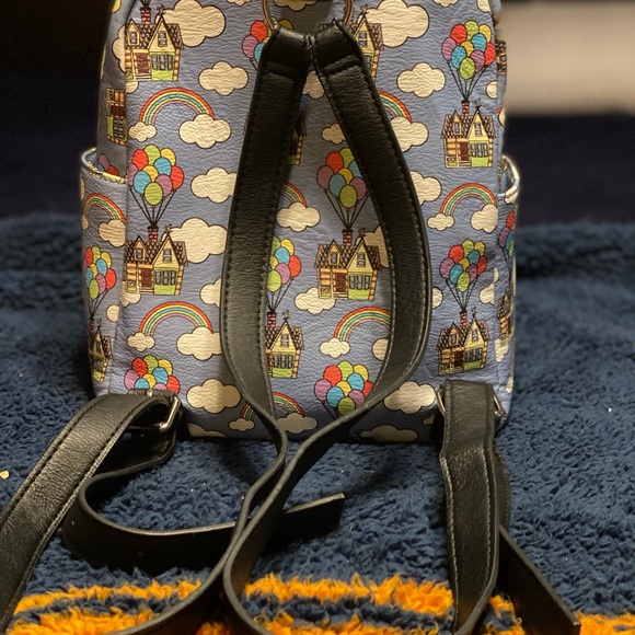 Loungefly backpack - Picture 3 of 3